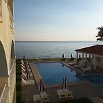 Maria Mare 4*